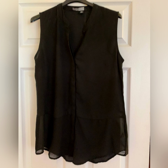 Sleeveless Black Top - Picture 1 of 2